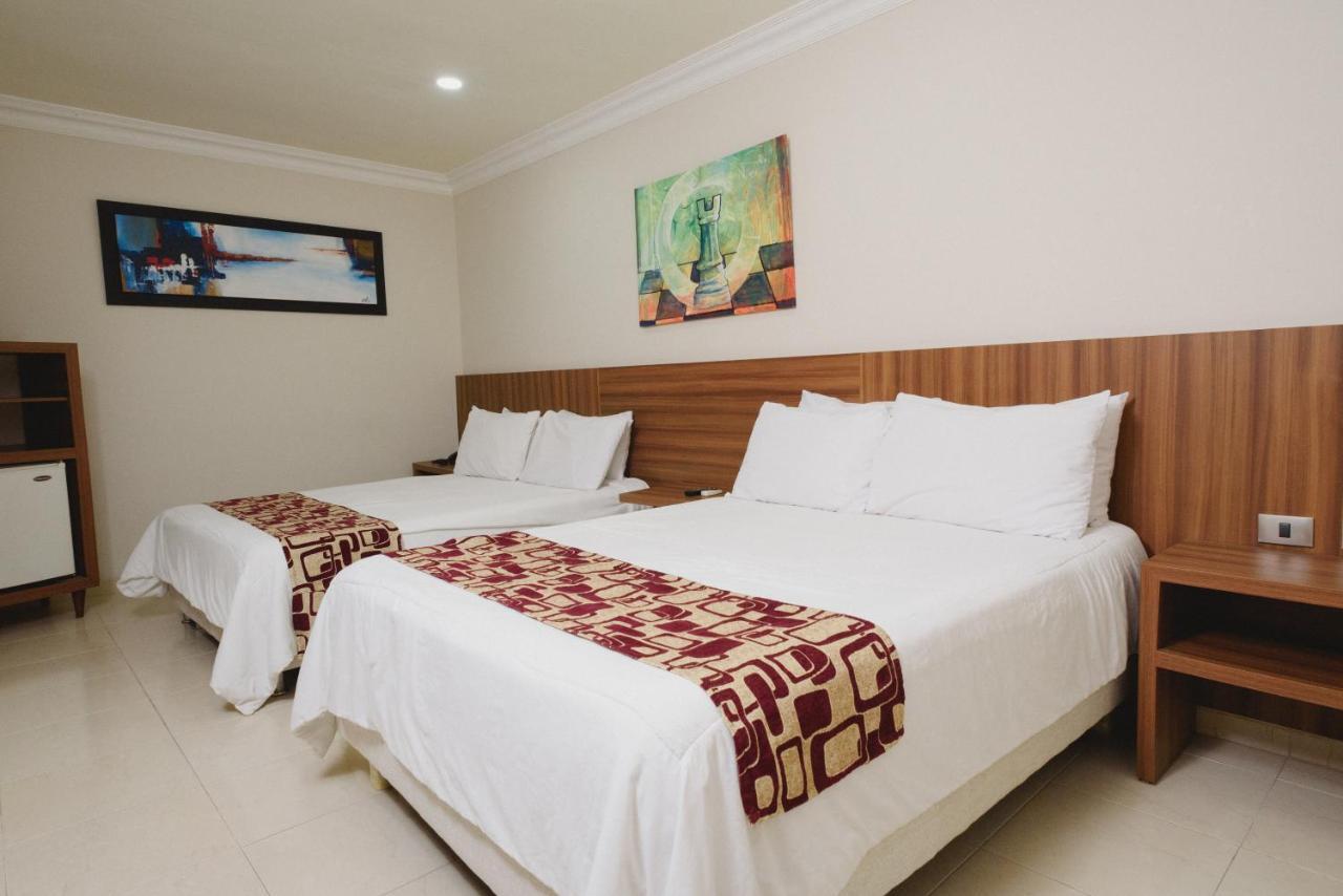 Howard Johnson By Wyndham Barranquilla Versalles Hotel Ngoại thất bức ảnh